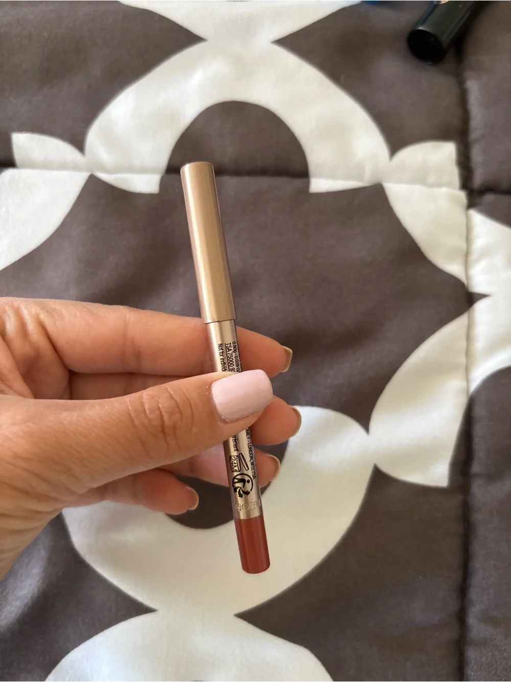 Lancome Idole Lip Shaper Creamy Matte Lip Liner in Shad 53 The Tea is Hot New
